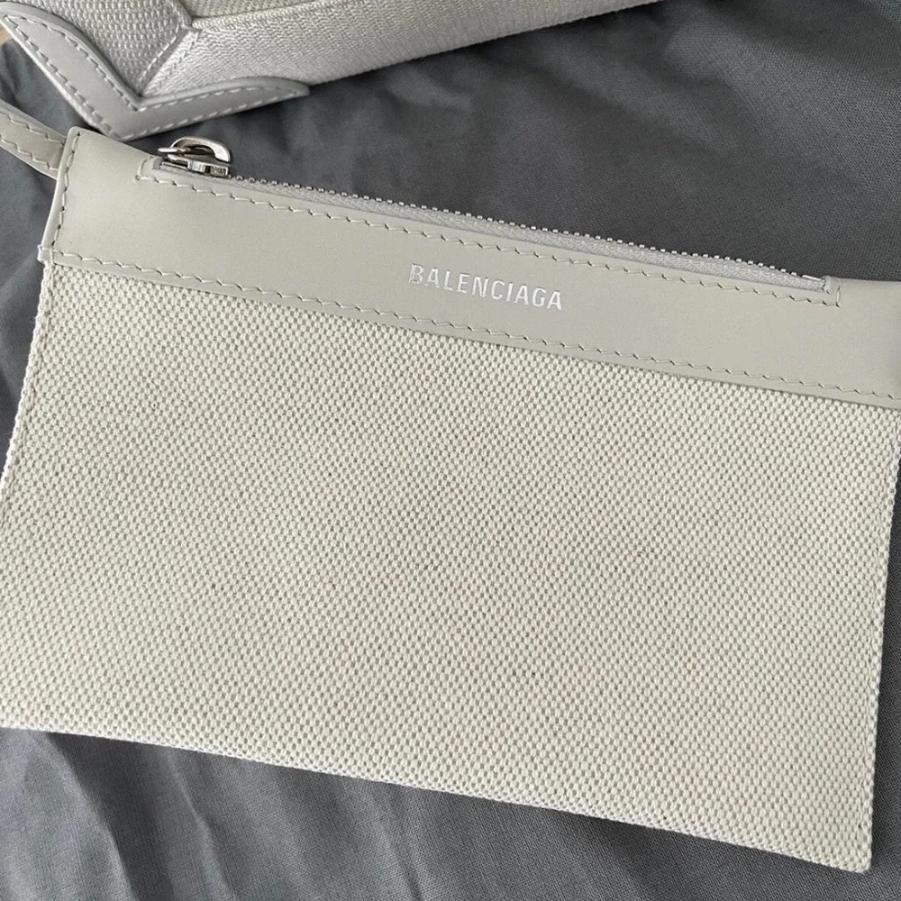 Balenciaga XS Navy Cabas Bag White Cream Black Logo Print Tote NWT - Picture 5 of 11